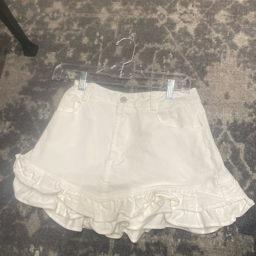 These Three Mave Ruffle Mini Skirt